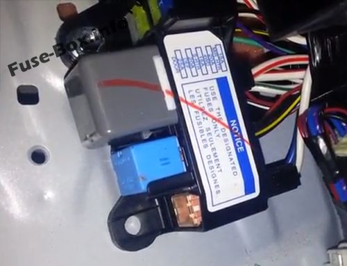 Passenger Compartment Relay Box (location): Toyota Hilux (2004-2015)